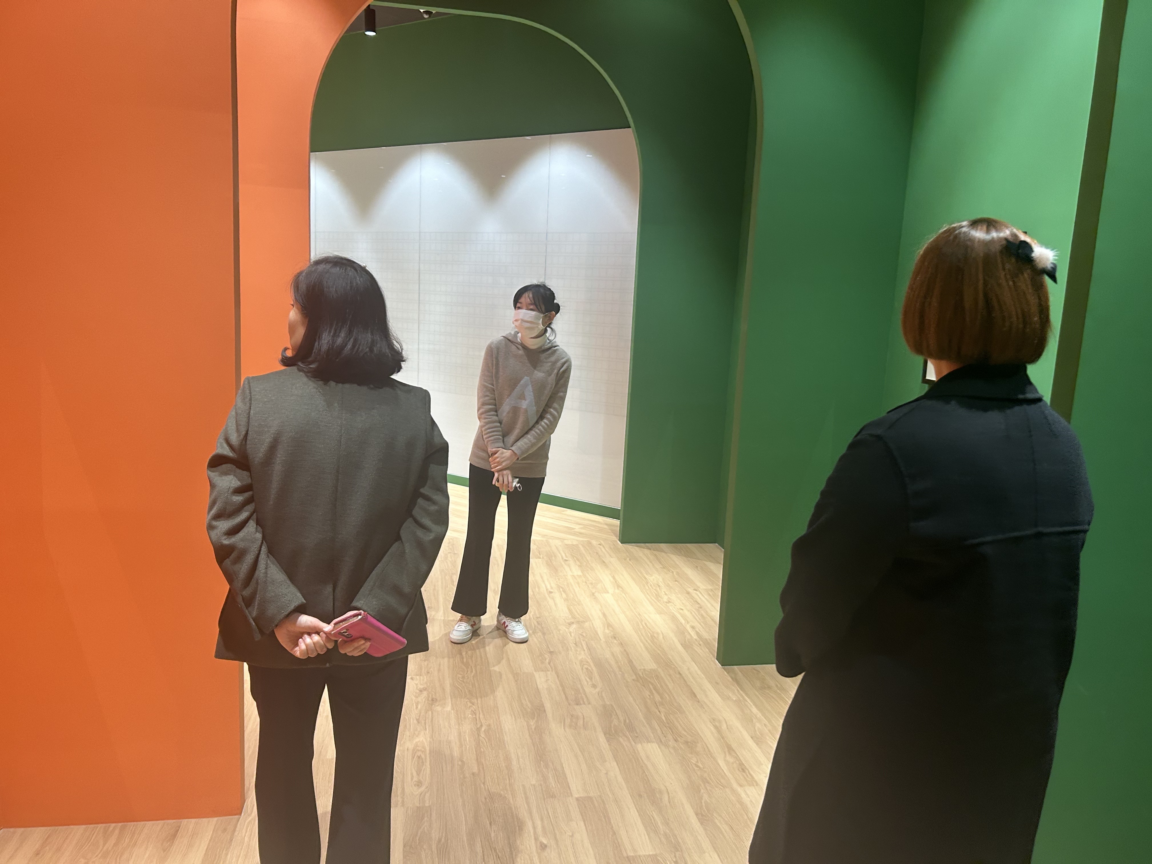 [2023.12.07] 하반기 외부 교수님 관람 3번째 첨부파일 이미지