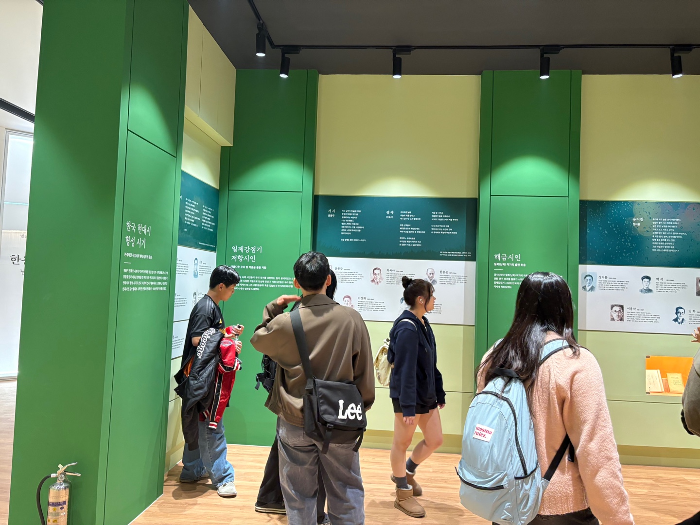[2025.04.16] 백석대 관광학부 정혜련, 임재문 교수 반 관람 3번째 첨부파일 이미지